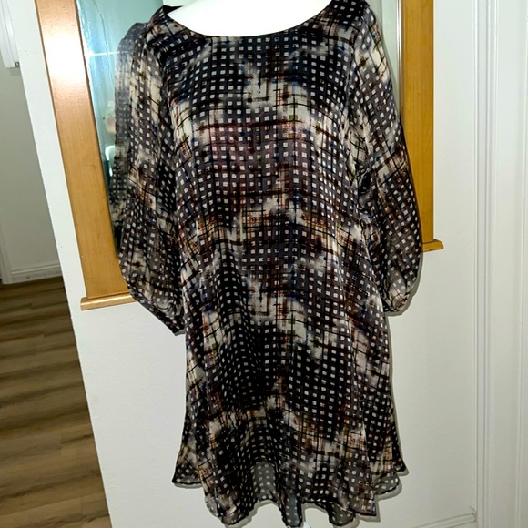 Elegant checkered print sheer blouse for women - Picture 1 of 2